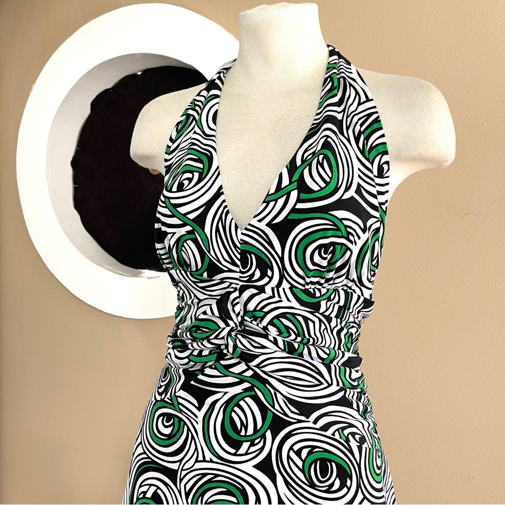 Abstract Print Halter Dress with Cinched Bust & A-Line Skirt — Machine Washable, - Picture 3 of 12